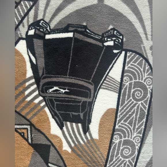 Disney’s Hollywood Studios throw/blanket - Picture 8 of 11